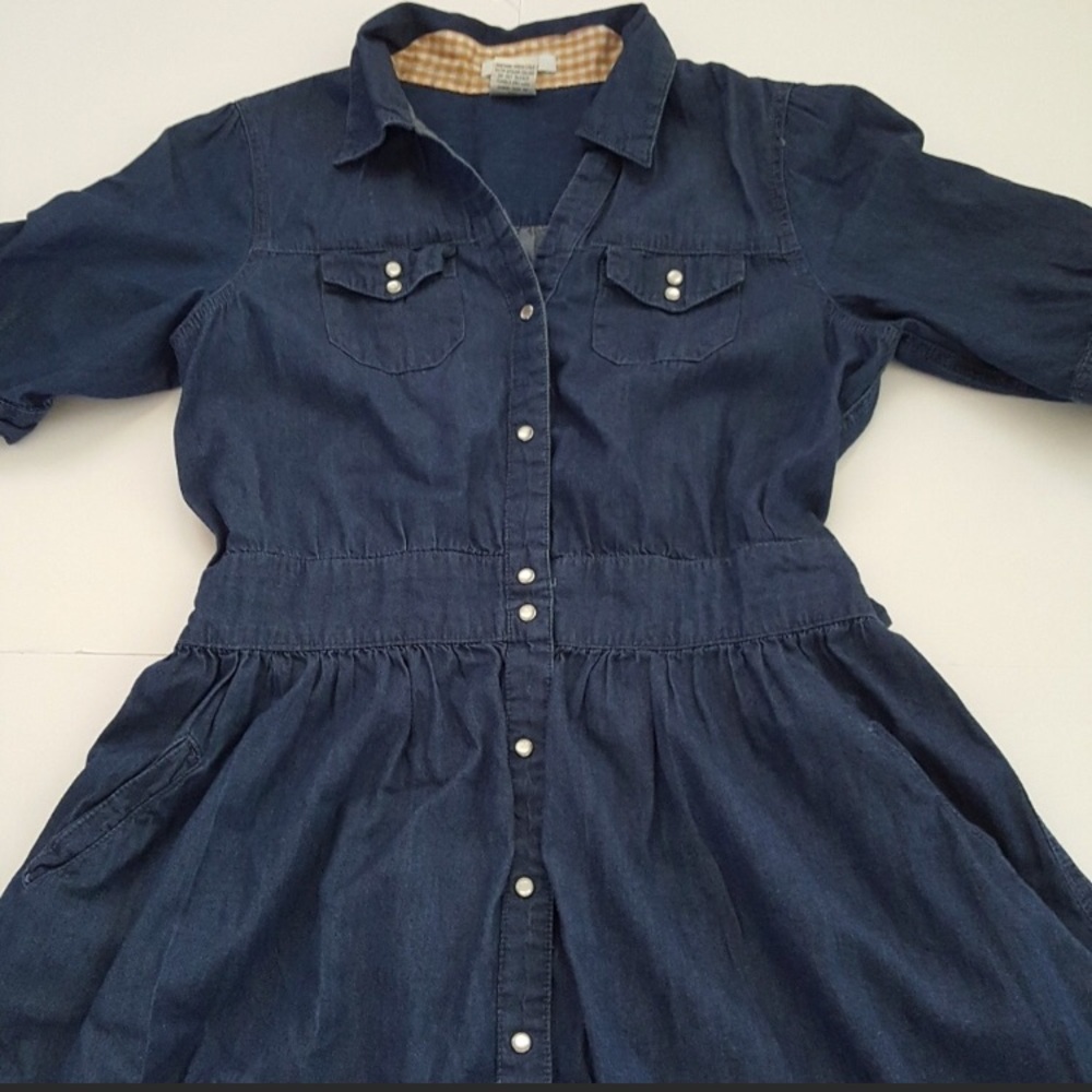DONATED Pearl snap western denim dress!